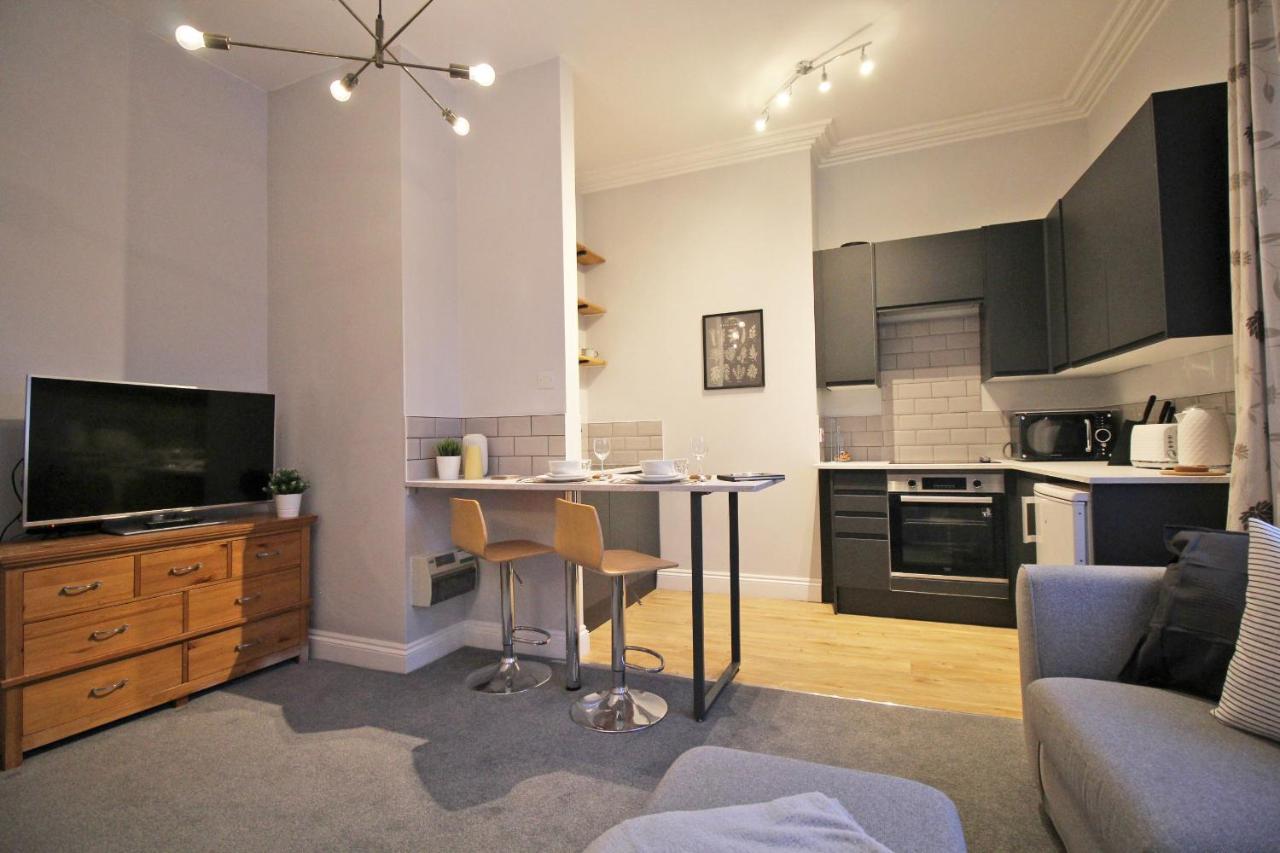 Lovely 1 Bed Serviced Apartment In Cambridgeshire Eksteriør billede