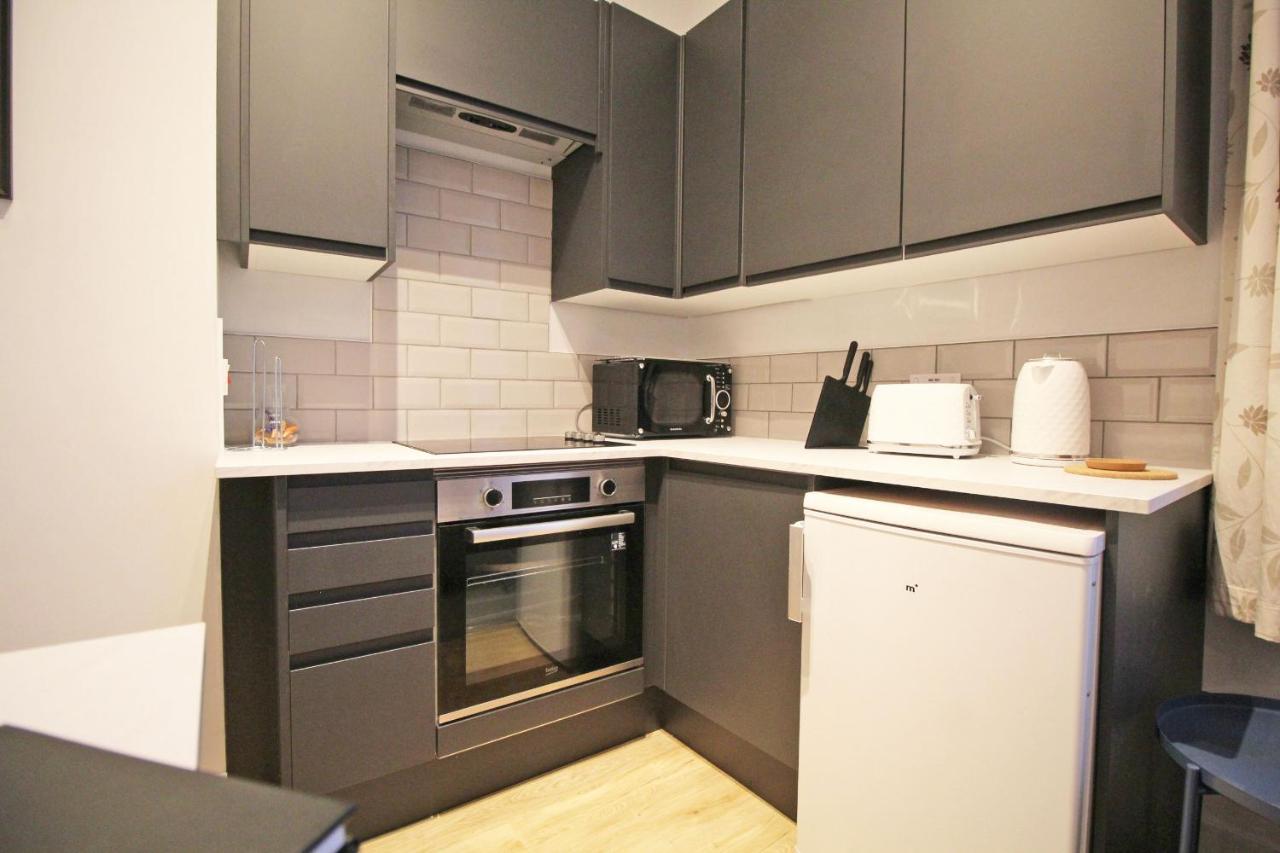 Lovely 1 Bed Serviced Apartment In Cambridgeshire Eksteriør billede