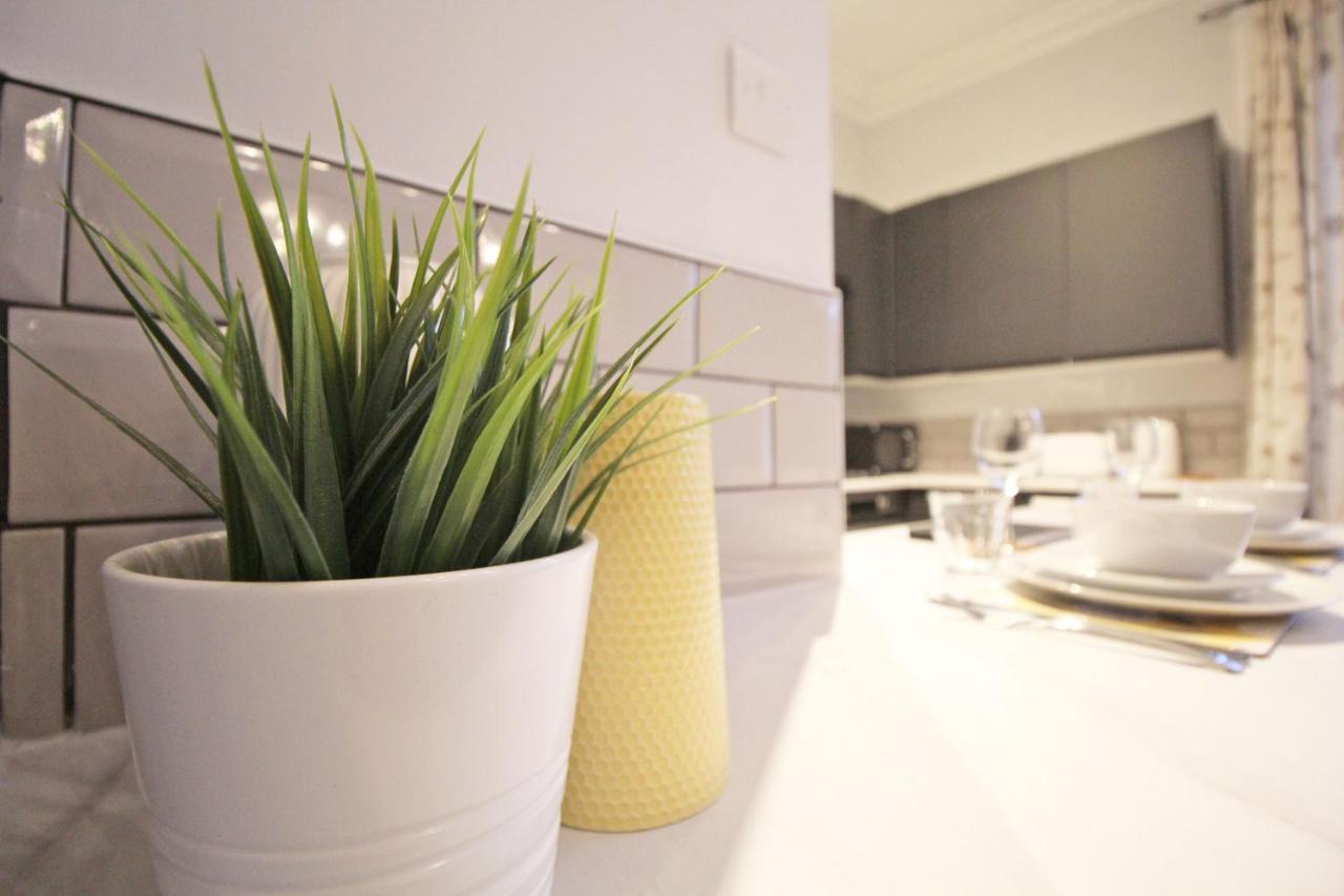 Lovely 1 Bed Serviced Apartment In Cambridgeshire Eksteriør billede